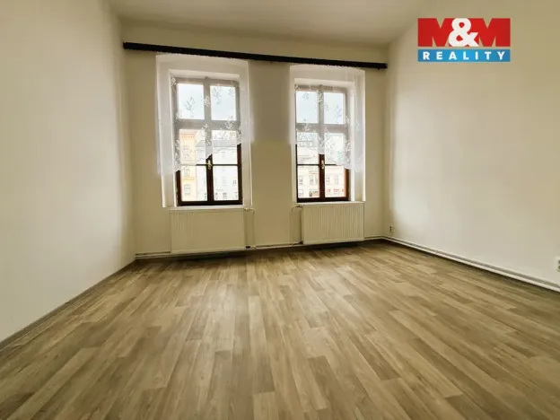Pronájem bytu 3+1, Jablonec nad Nisou, Dolní náměstí, 80 m2