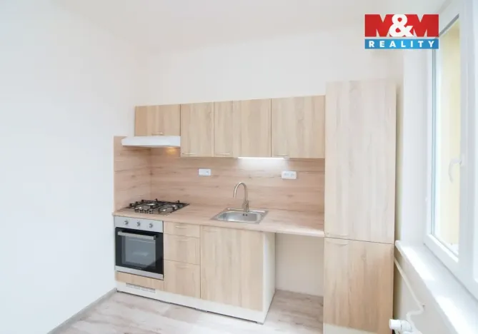 Pronájem bytu 2+1, Ostrava - Poruba, Nezvalovo náměstí, 57 m2