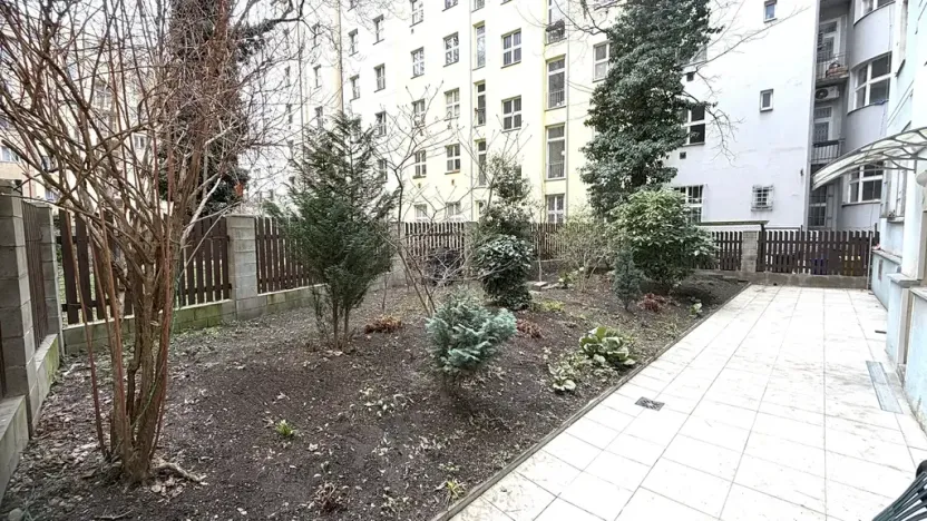 Prodej bytu 3+kk, Praha - Holešovice, Šternberkova, 100 m2