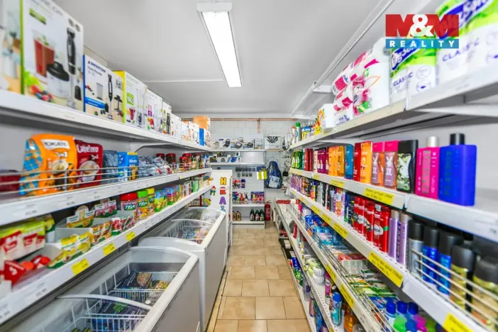 Pronájem obchodního prostoru, Bor, náměstí Republiky, 85 m2