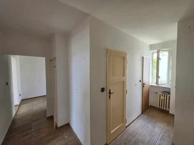 Prodej bytu 3+1, Znojmo, 28. října, 57 m2