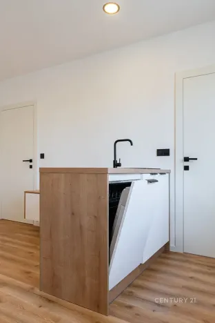 Pronájem bytu 2+kk, Most, Jaroslava Vrchlického, 35 m2