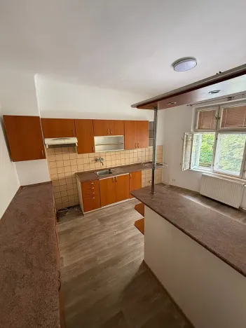 Prodej bytu 3+1, České Budějovice, Pekárenská, 70 m2