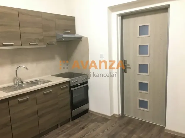 Pronájem bytu 2+kk, Děčín, 36 m2