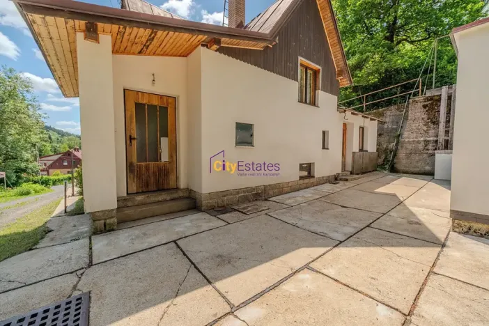 Prodej rodinného domu, Desná, Obecní Domky, 145 m2