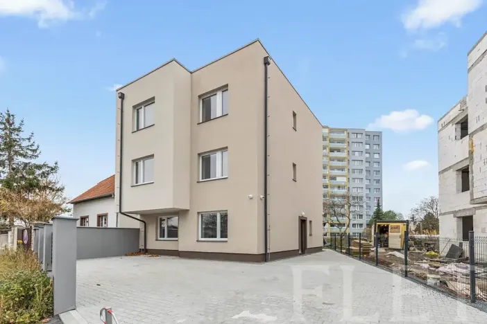 Prodej bytu 1+kk, Praha - Hloubětín, Kukelská, 23 m2