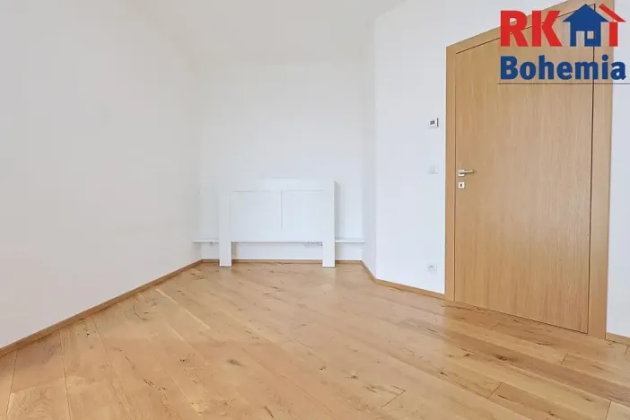 Pronájem bytu 2+kk, Praha, Na Křtině, 64 m2