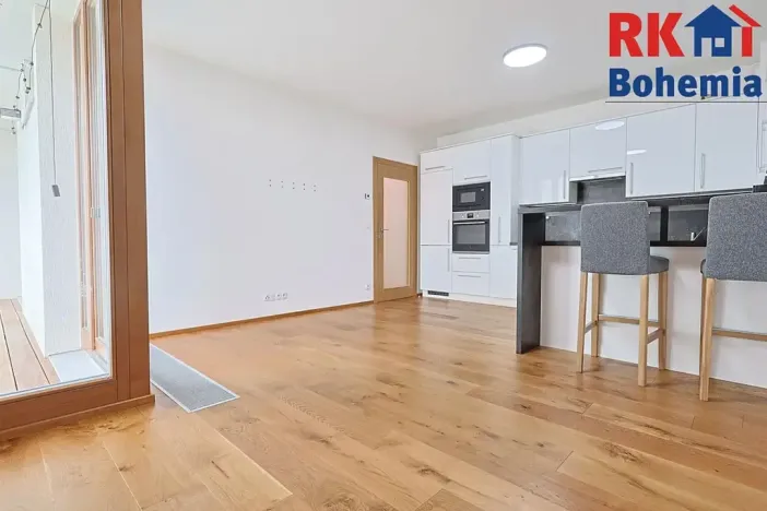 Pronájem bytu 2+kk, Praha, Na Křtině, 64 m2