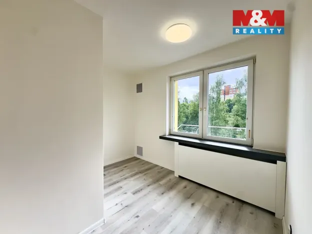 Pronájem bytu 2+kk, Ostrava - Výškovice, Výškovická, 39 m2