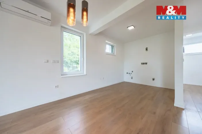 Prodej rodinného domu, Jirny, Javorová, 135 m2