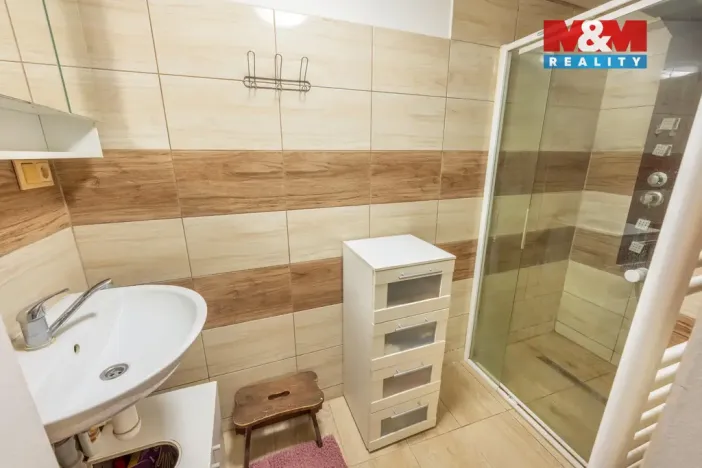 Prodej rodinného domu, Středokluky, V Chaloupkách, 111 m2