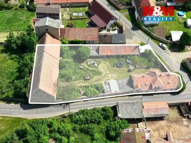 Prodej zemědělské usedlosti, Zálužice, 200 m2