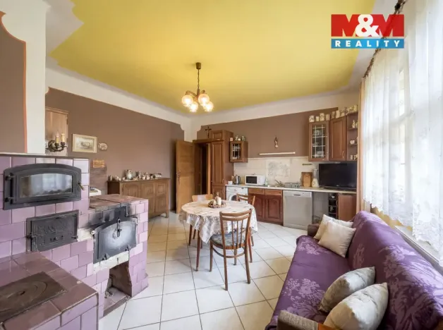 Prodej zemědělské usedlosti, Zálužice, 200 m2