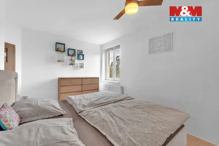 Prodej bytu 3+kk, Luštěnice - Zelená, Lesní, 61 m2