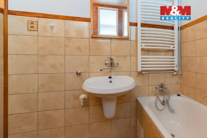 Prodej bytu 3+1, Aš, Nádražní, 65 m2