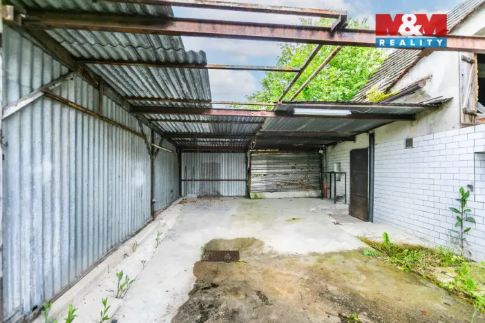 Prodej rodinného domu, Holýšov, náměstí 5. května, 230 m2