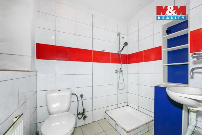 Prodej rodinného domu, Holýšov, náměstí 5. května, 230 m2