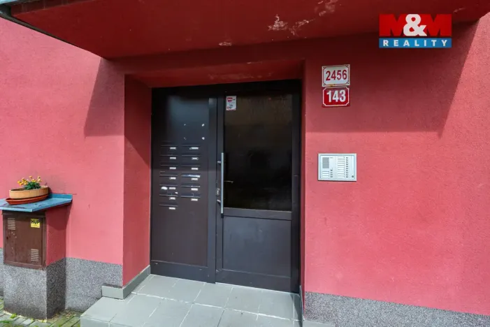 Prodej bytu 2+1, Aš, Hlavní, 51 m2