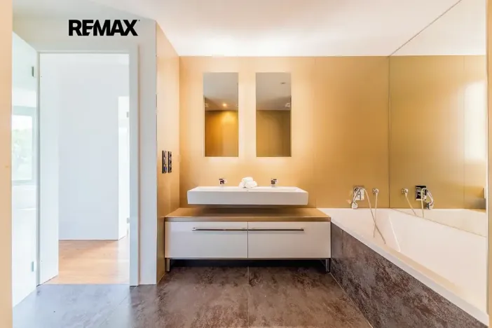 Pronájem bytu 3+kk, Praha - Libeň, Na Korábě, 112 m2