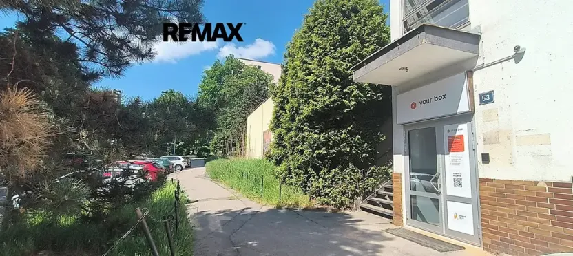 Pronájem kanceláře, Praha - Kobylisy, Horňátecká, 17 m2
