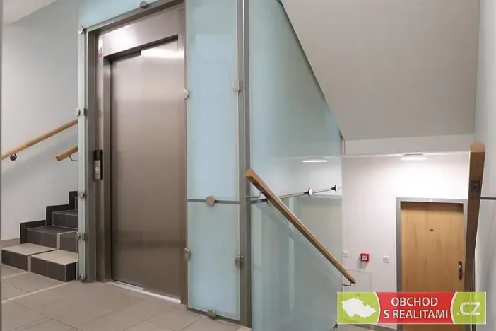 Pronájem bytu 2+kk, Praha - Hostivař, Rychtáře Petříka, 50 m2