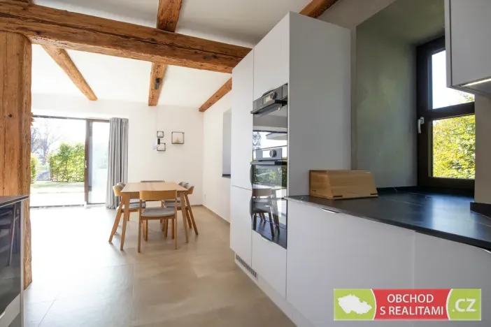 Pronájem rodinného domu, Dubany, 165 m2