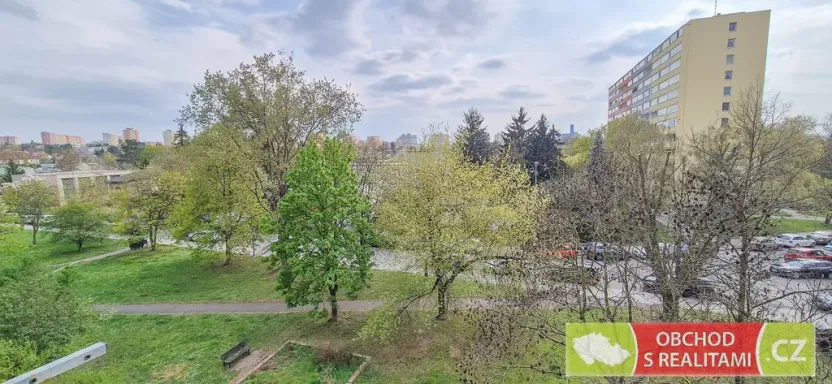 Prodej bytu 2+kk, Praha - Lhotka, Novodvorská, 41 m2