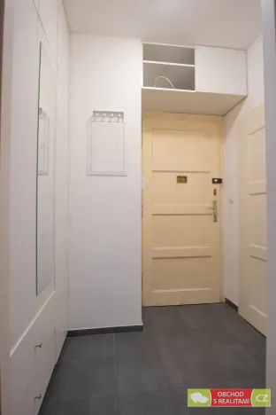 Prodej bytu 2+kk, Praha - Holešovice, U Uranie, 40 m2