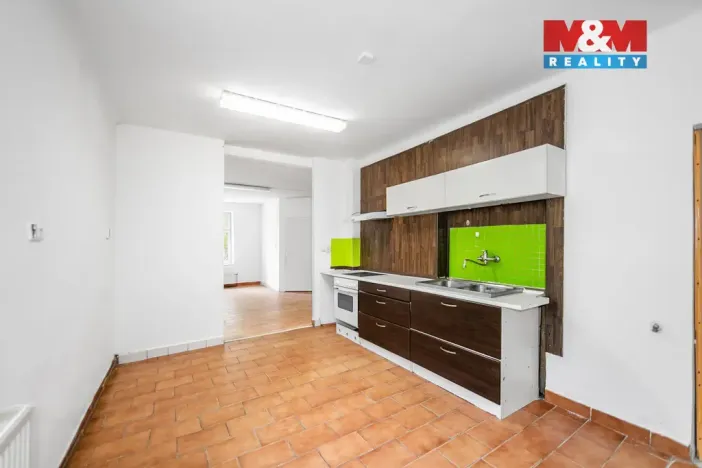 Prodej činžovního domu, Holýšov, náměstí 5. května, 230 m2