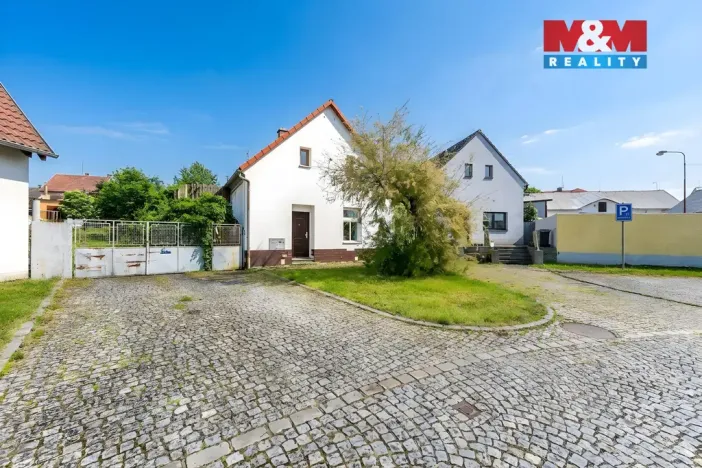 Prodej činžovního domu, Holýšov, náměstí 5. května, 230 m2
