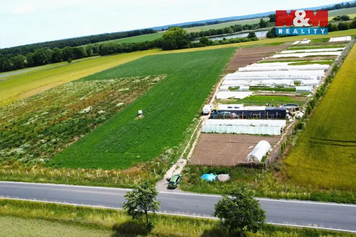 Prodej pole, Nové Dvory, 18000 m2