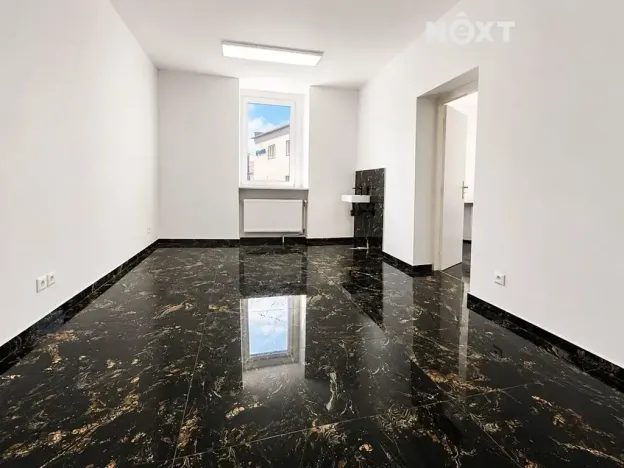 Pronájem komerční nemovitosti, Ostrava, 28. října, 83 m2