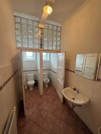 Pronájem kanceláře, Praha - Horní Počernice, Bystrá, 30 m2