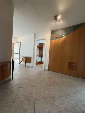 Pronájem bytu 3+kk, Praha - Střešovice, Na bateriích, 104 m2