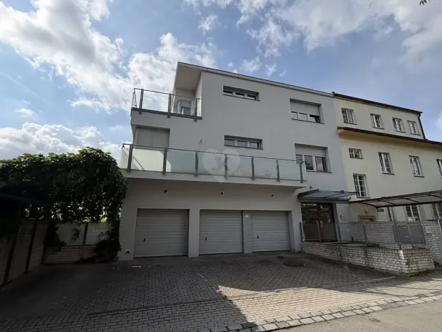 Pronájem bytu 3+kk, Praha - Střešovice, Na bateriích, 104 m2