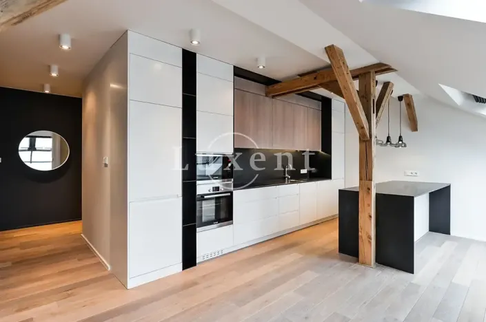 Pronájem bytu 3+kk, Praha - Vinohrady, náměstí Jiřího z Poděbrad, 156 m2