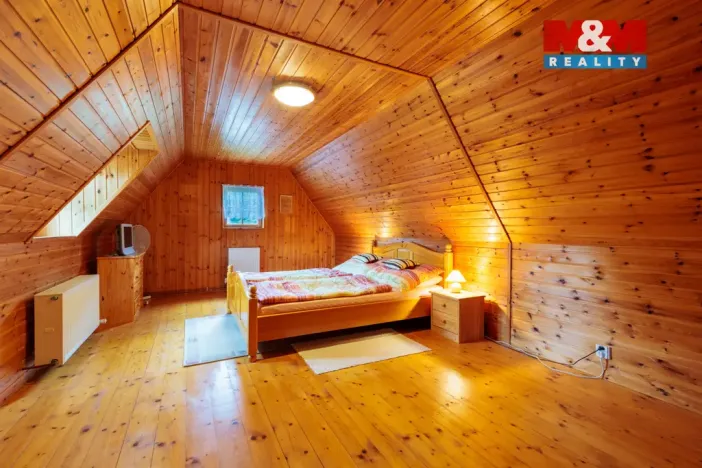 Prodej chalupy, Kraslice - Tisová, 250 m2