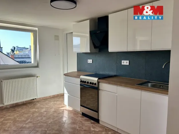 Pronájem bytu 3+kk, Liberec - Liberec I-Staré Město, Železná, 90 m2