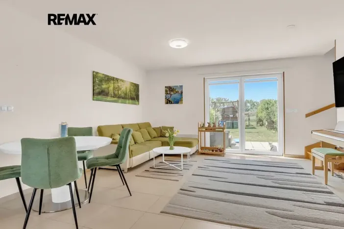 Prodej rodinného domu, Květnice, Slunečnicová, 93 m2