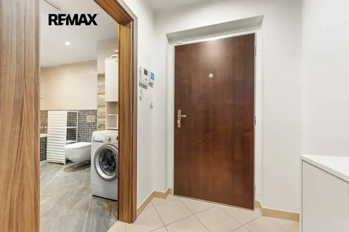 Prodej bytu 1+kk, Praha - Žižkov, Olšanská, 34 m2