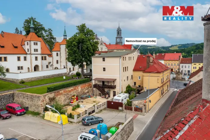 Prodej obchodního prostoru, Benešov nad Ploučnicí, náměstí Míru, 900 m2
