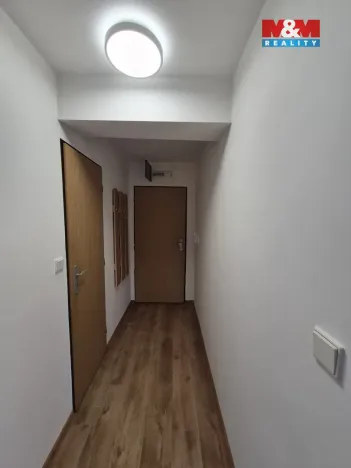 Pronájem bytu 2+1, Nový Bor, Husova, 78 m2