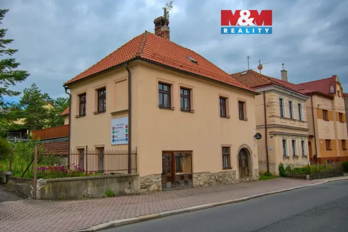 Prodej obchodního prostoru, Příbor, Místecká, 308 m2