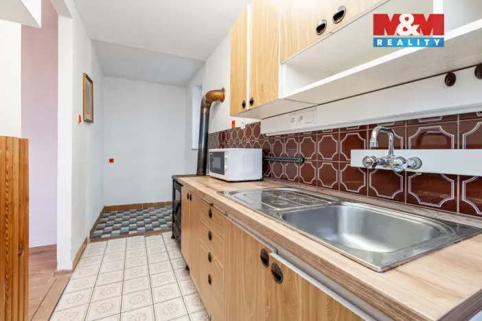 Prodej chalupy, Svratka, Partyzánská, 160 m2