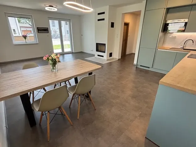Pronájem rodinného domu, Ostrava, Zastavěná, 120 m2