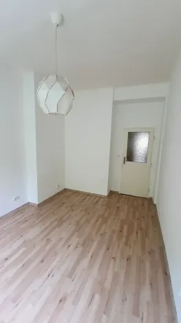 Pronájem bytu 2+kk, Praha - Smíchov, Radlická, 50 m2