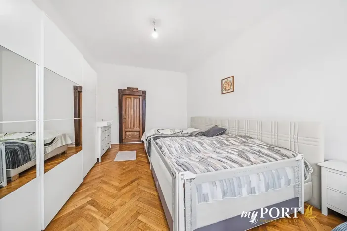 Pronájem bytu 3+1, Plzeň, Hálkova, 132 m2