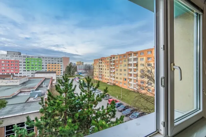 Pronájem bytu 2+kk, Kladno, Holandská, 40 m2