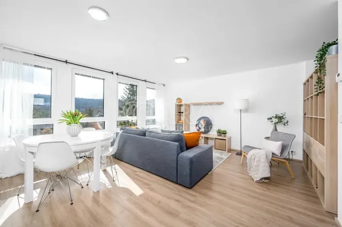 Pronájem bytu 3+kk, Praha - Hlubočepy, Pod Žvahovem, 70 m2