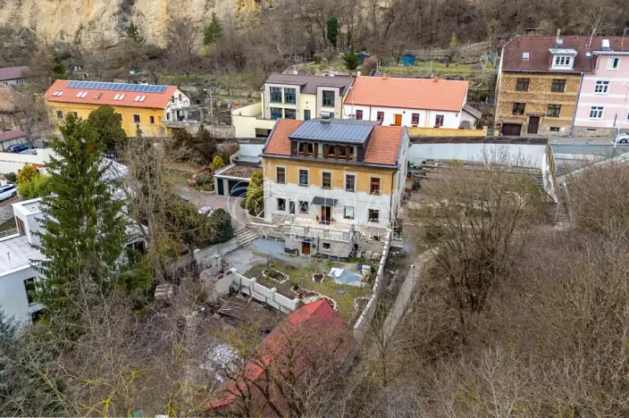Pronájem bytu 3+kk, Praha - Hlubočepy, Pod Žvahovem, 70 m2